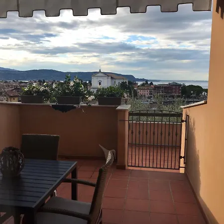 Vista Lago Con Piscina Apartment Toscolano Maderno